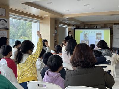 가족과 함께 추억을 선사한 ‘팽샛별 동화작가 힐링 북토크’