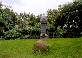 200304301125c20-52.jpg