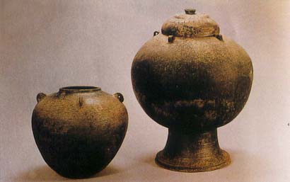 중앙동 고분군 출토유물들