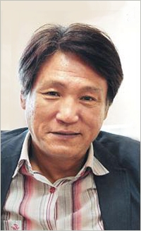 이형기