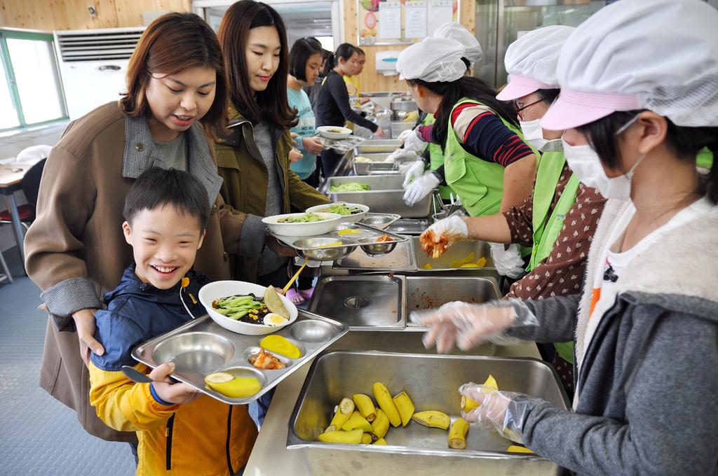 자장면 봉사 활동