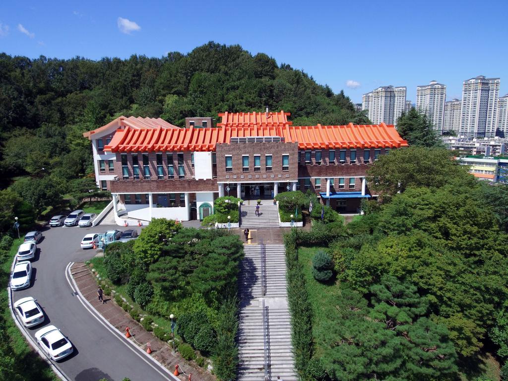 진주시립도서관 「나만의 자서전 쓰기」강좌 참여자 모집