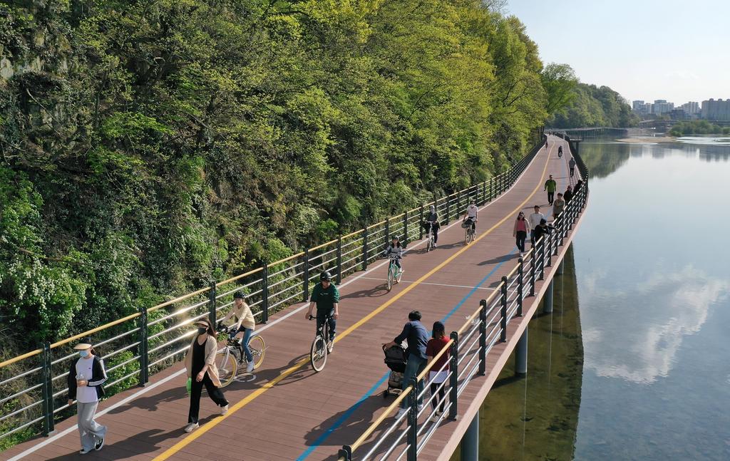 희망교~남강댐 자전거·보행도로 “남강의 수려한 경관과 조화롭게 조성 계획”