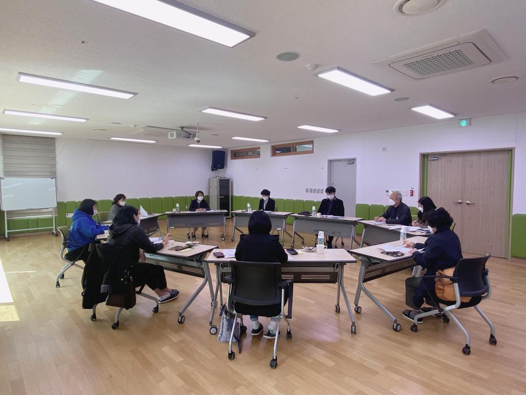 진주시, 학대 피해아동 학부모와 관계자 간담회 개최