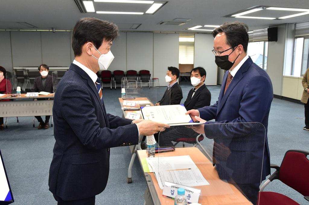 진주시 양성평등위원회 위원 위촉식 및 회의 개최