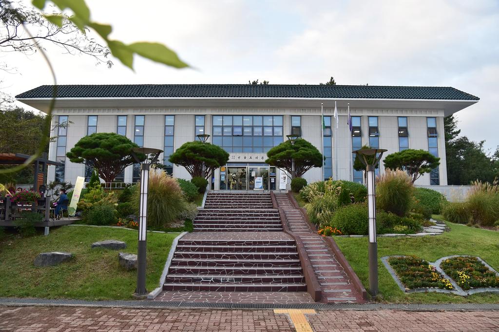 진주시립도서관, 자유학기제 연계 도서관사서 직업체험 프로그램 운영