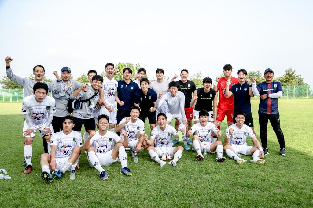 진주시민축구단, 원정경기서 전북현대모터스(B)에 1:0 승리