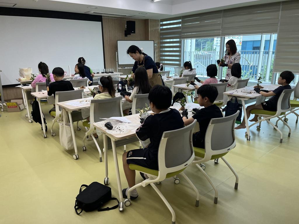 진주시립도서관 ‘여름방학 독서・문화교실’ 성료