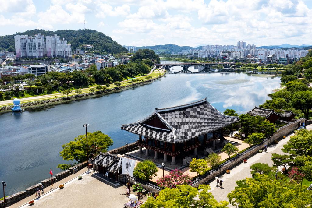 진주시, ‘진주8경’ 재정비 착수