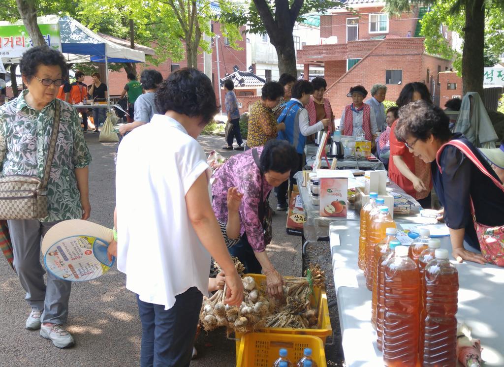 6.17일 가마못공원 행사(마을사랑장터)