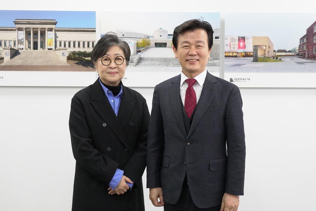 조규일 진주시장 문체부 차관 <b class=