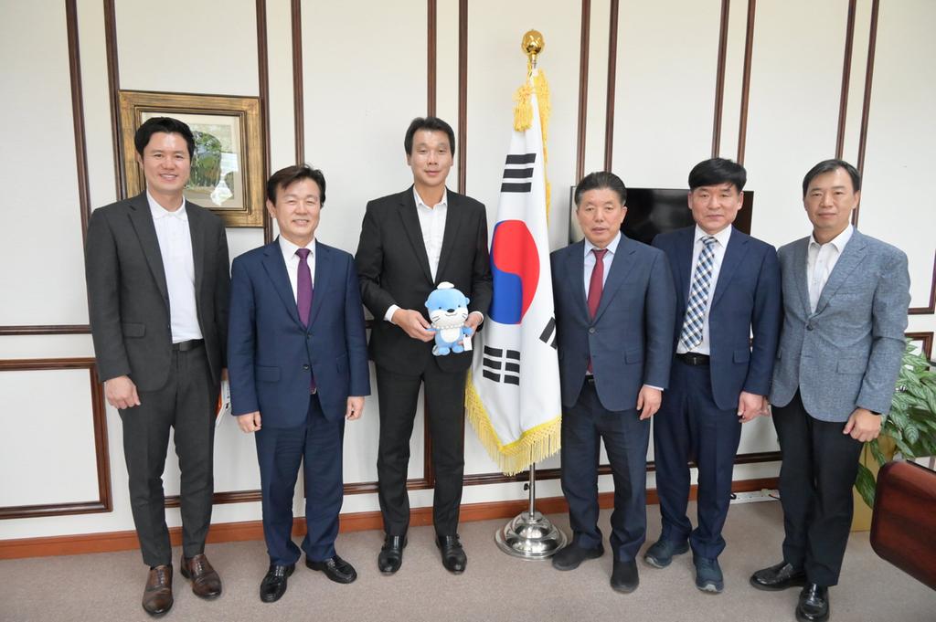 조규일 진주시장 <b class=