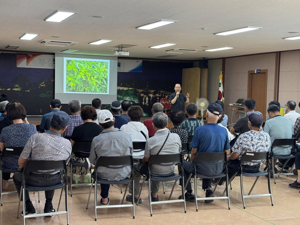 진주시 찾아가는 품목별 상설교육 풋고추 병해충 관리 <b class=