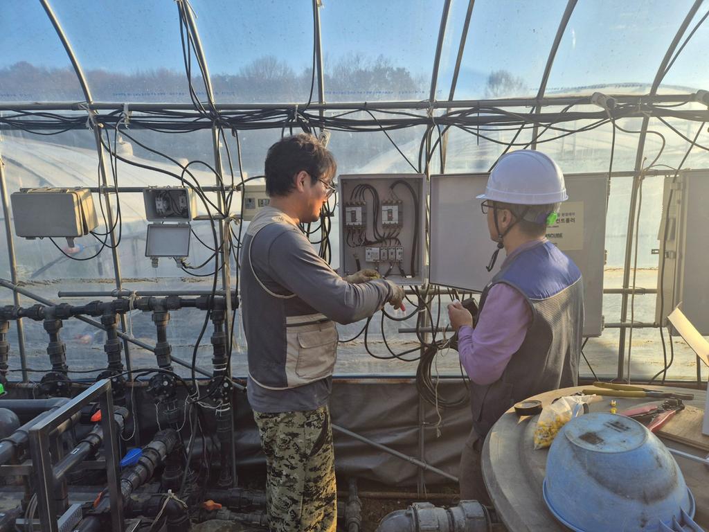 진주시 농업현장 화재 가축질병 예방 총력