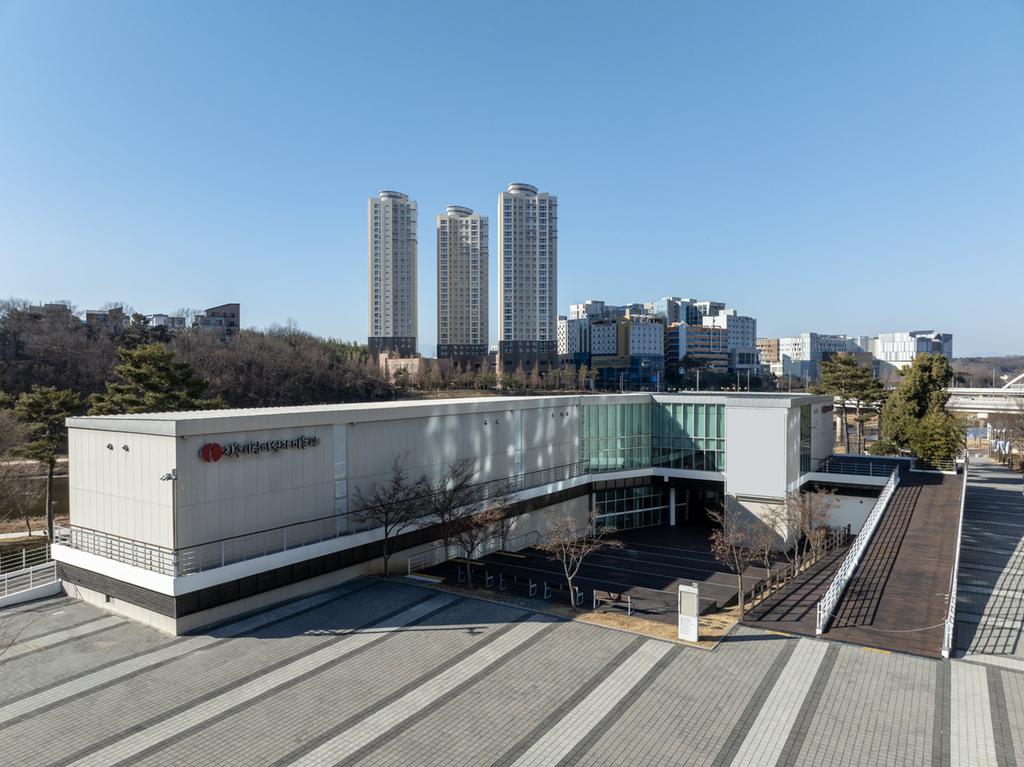 진주시 1자녀 가정까지 진주성 등 시<b class=