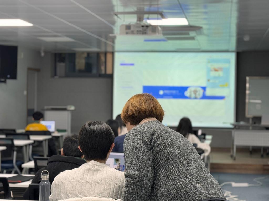 진주시립도서관 여름방학 어린이 청소년 <b class=