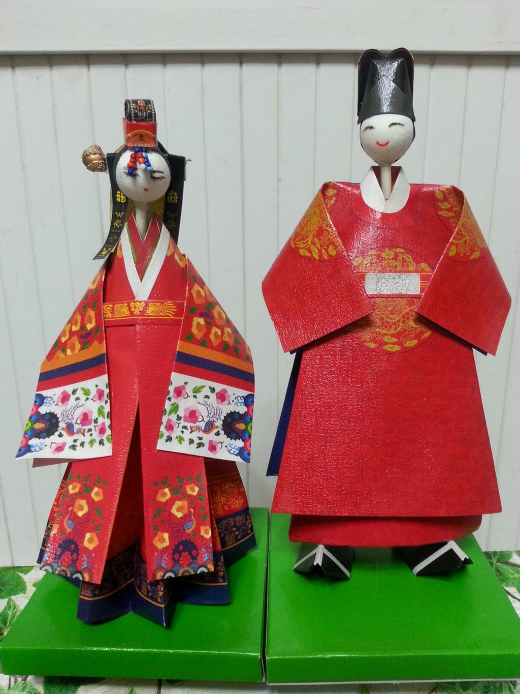 종이접기 한국 전통인형 사진