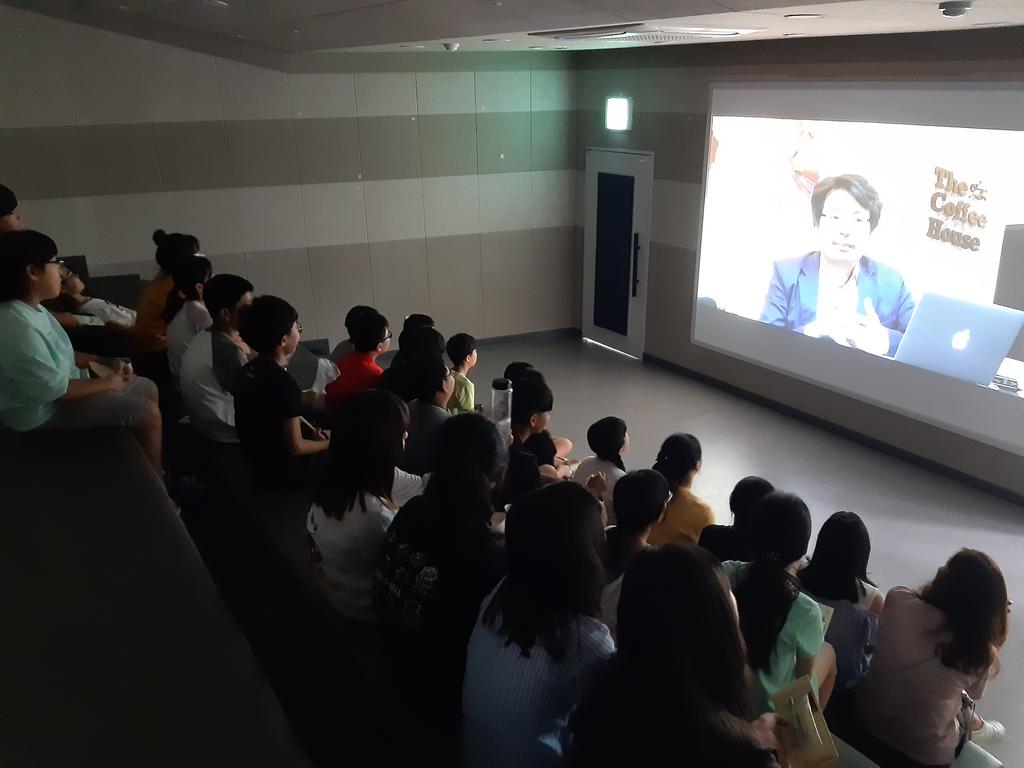 영상실