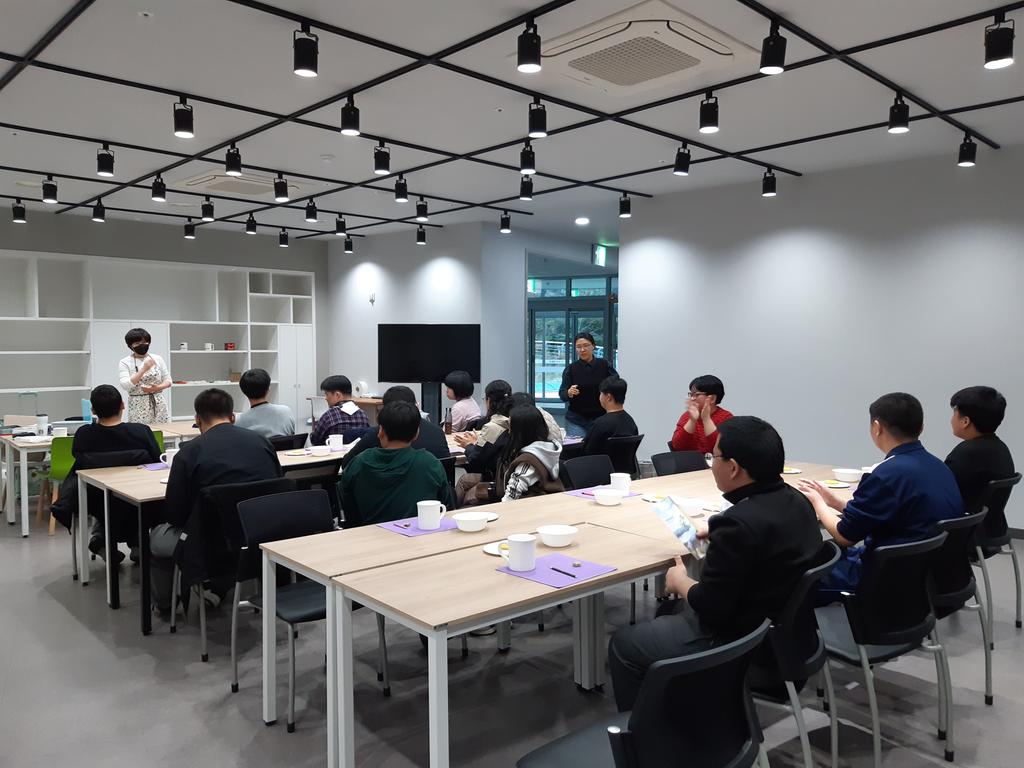 도자기핸드페인팅체험